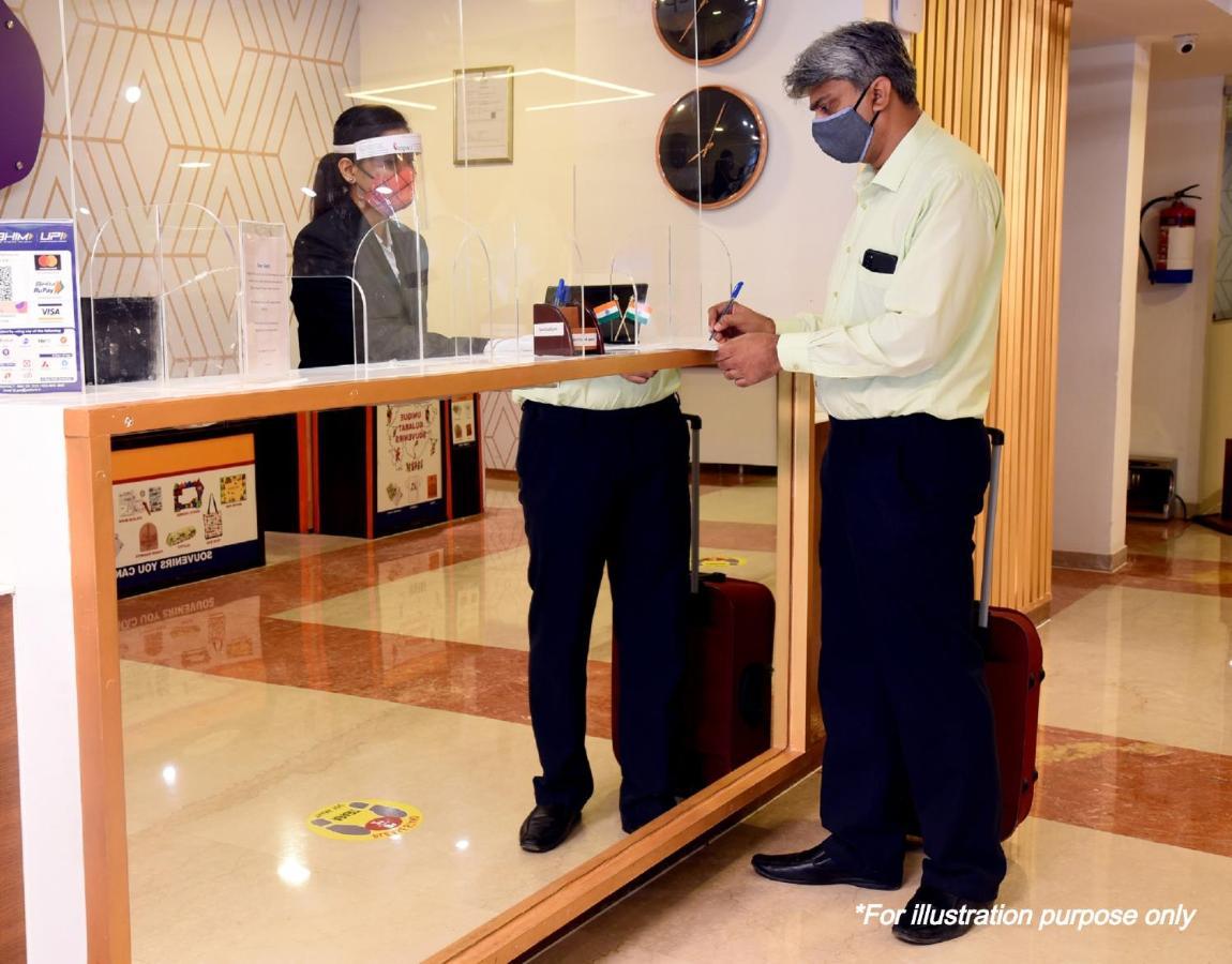 Hotel O K R Resdiancy Near Botanic Garden Of Indian Republic Noida Eksteriør billede